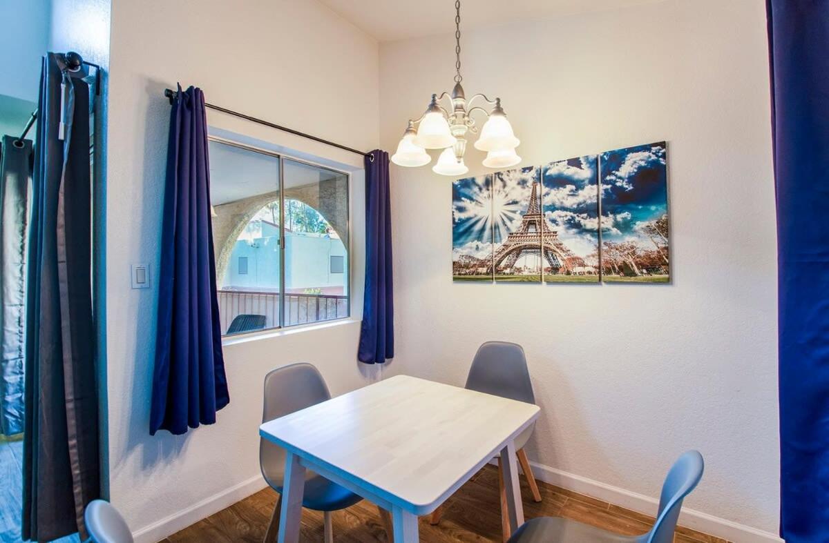 Holiday home 88 3bd 2b Modern Comfort Heated Pool Casa Grande