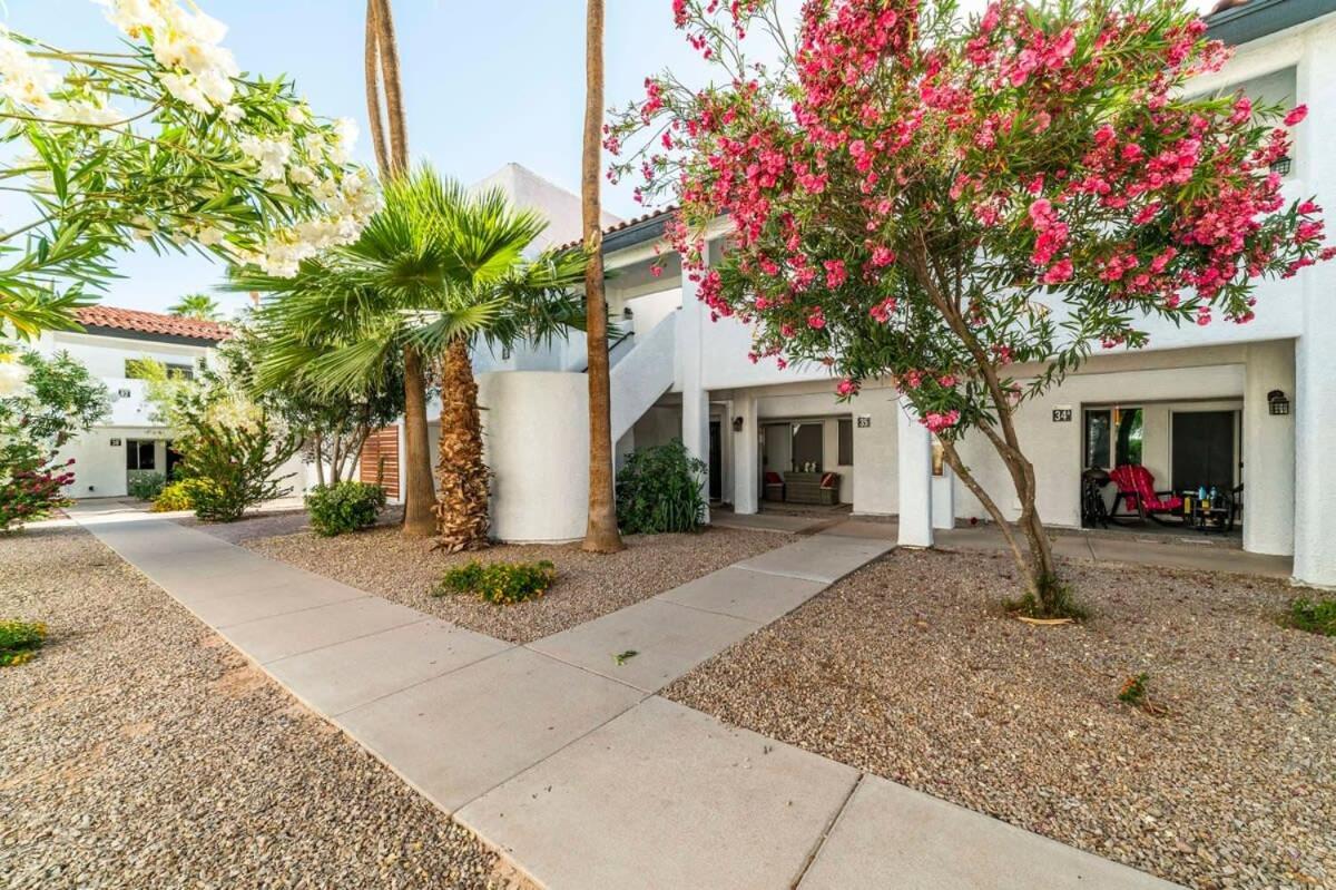 88 3bd 2b Modern Comfort Heated Pool Holiday home *